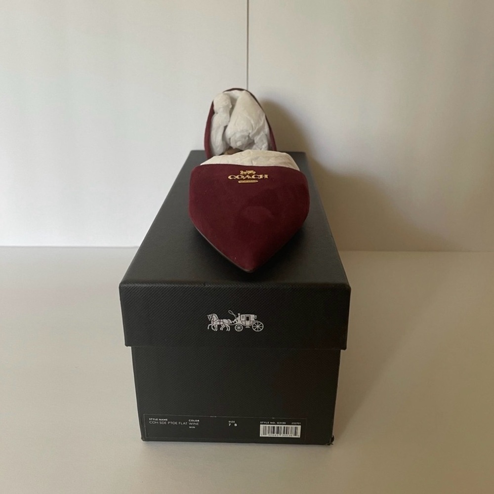 Coach Pointed Toe wine flats size 7 - Picture 5 of 15